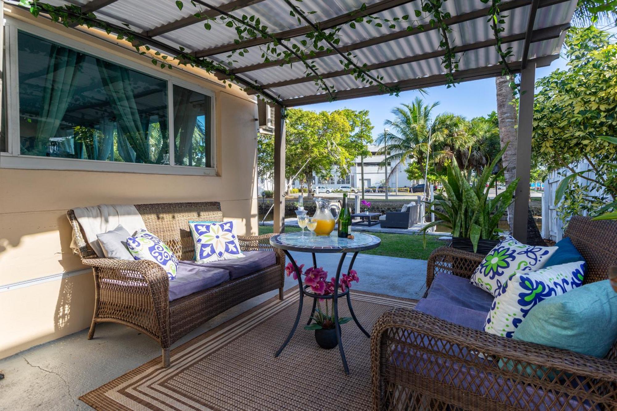 Riverwalk Villa I Private Dock & Hot Tub Форт Лодърдейл Екстериор снимка