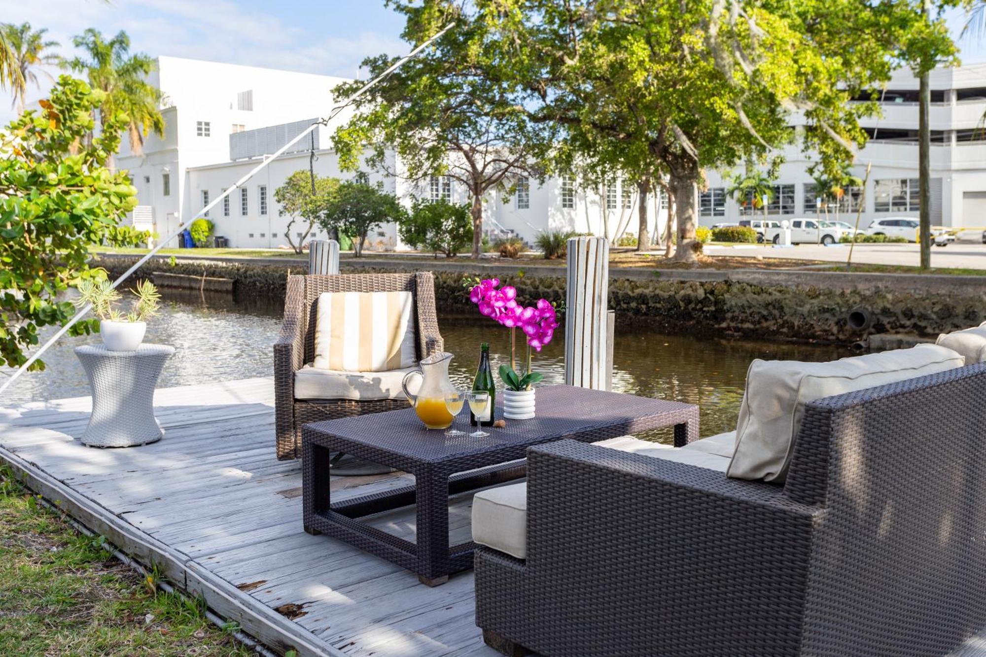 Riverwalk Villa I Private Dock & Hot Tub Форт Лодърдейл Екстериор снимка